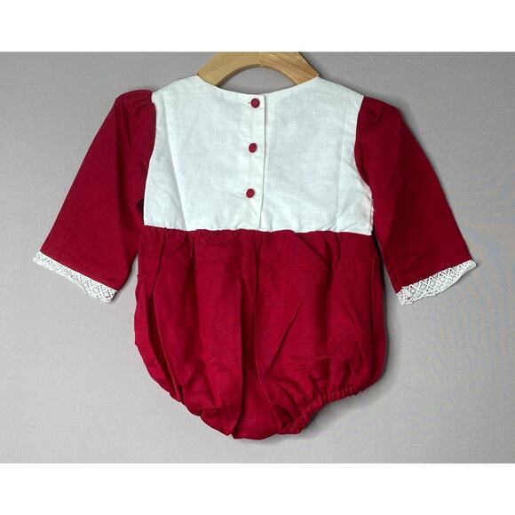 The Oaks Apparel Girls 18 Mo Red Linen Christmas Mistletoe Bubble Romper NWT - Picture 3 of 5